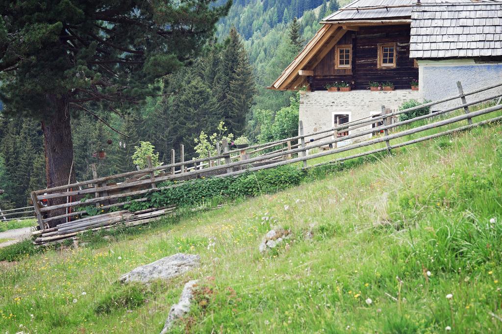 Sandrisser-Hütte Innerkrems Exterior foto